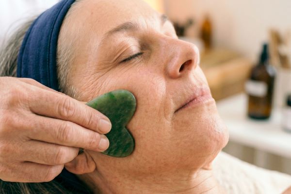 Massage avec Gua Sha